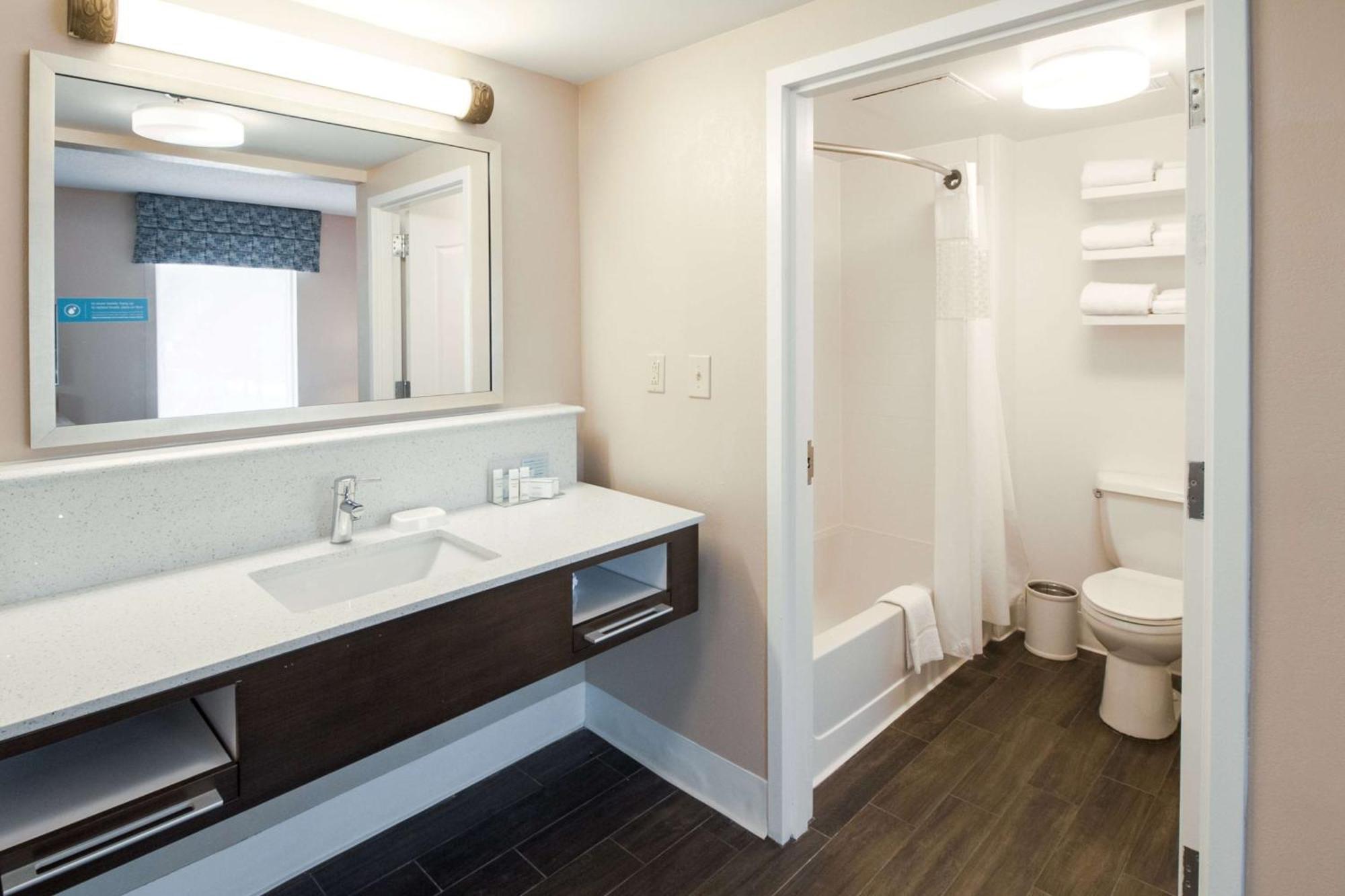 Hampton Inn & Suites Huntsville Hampton Cove Esterno foto