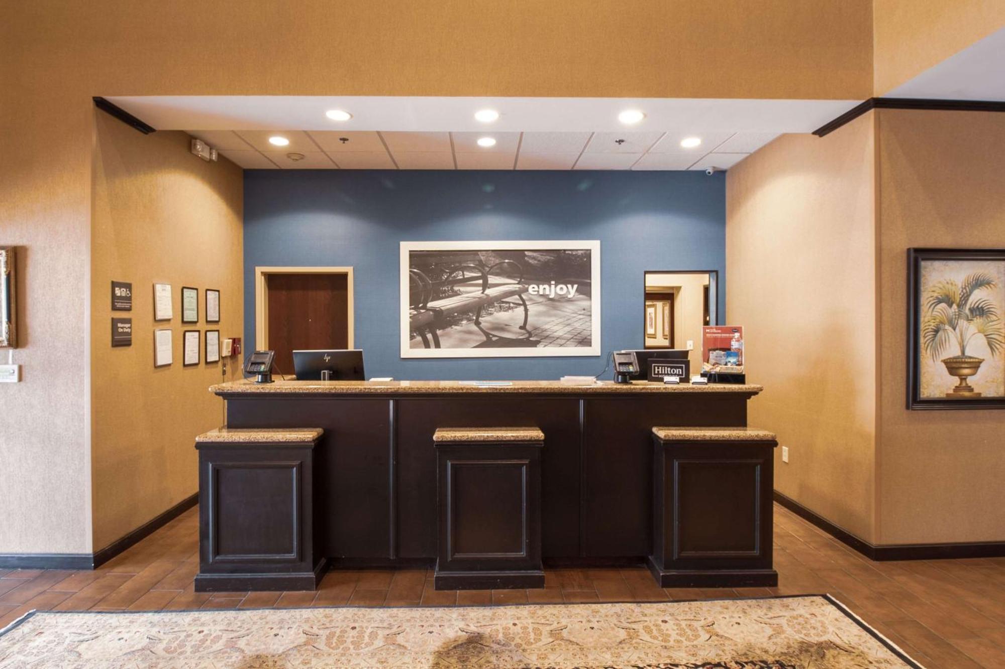 Hampton Inn & Suites Huntsville Hampton Cove Esterno foto